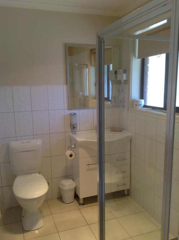 Melton Motor Inn And Apartments Номер фото