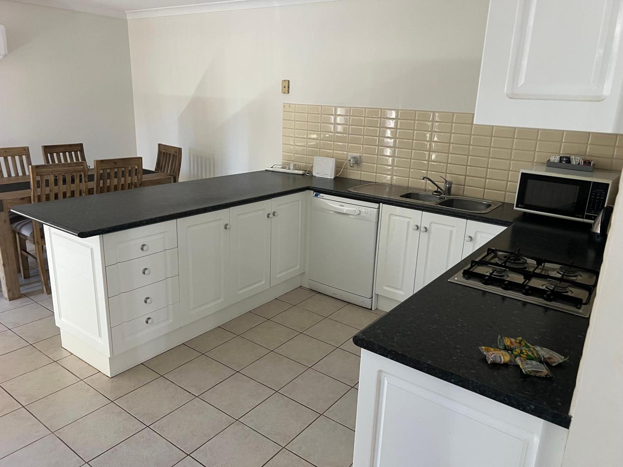 Melton Motor Inn And Apartments Екстер'єр фото