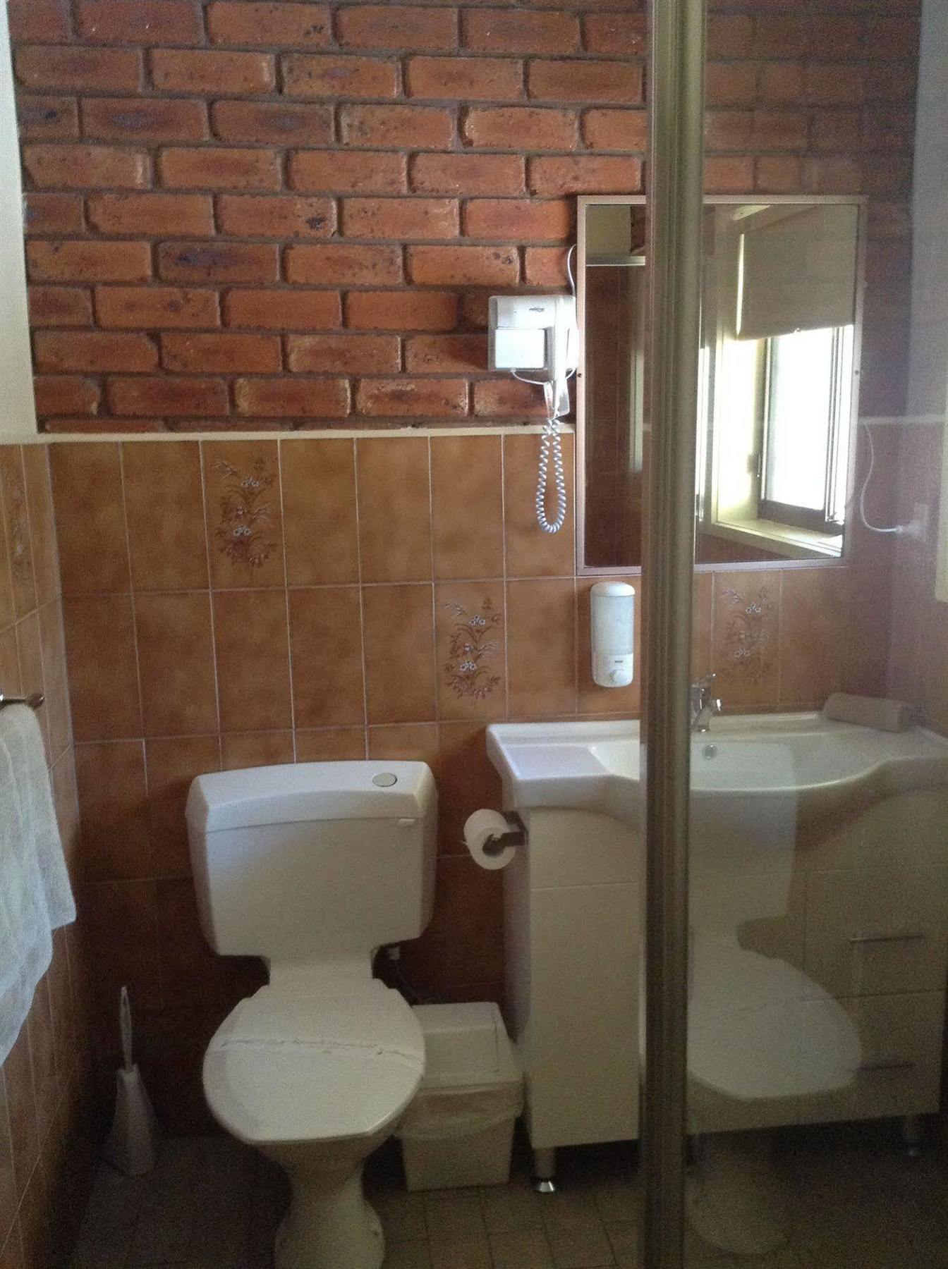 Melton Motor Inn And Apartments Екстер'єр фото